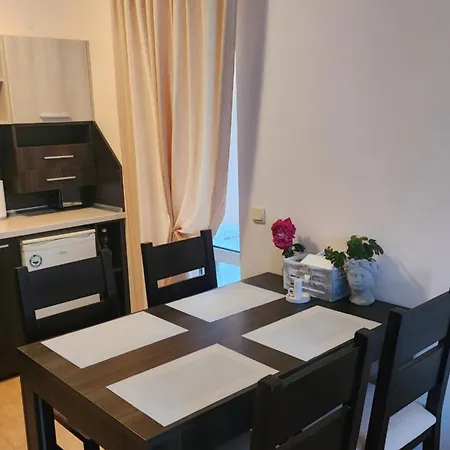 Apartment Paradise Dreams Family